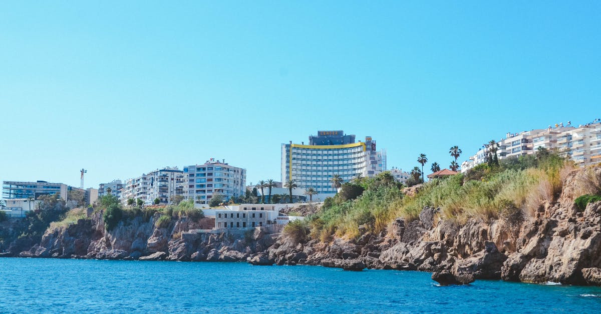 Antalya'da Aile Tatili: Rus Misafirlere Pratik Tavsiyeler